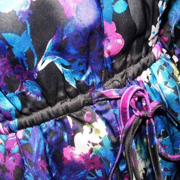 Penelope Tree Silky Satin Surplice Floral Romper Black Blue Purple sexy dressy - Picture 6 of 14